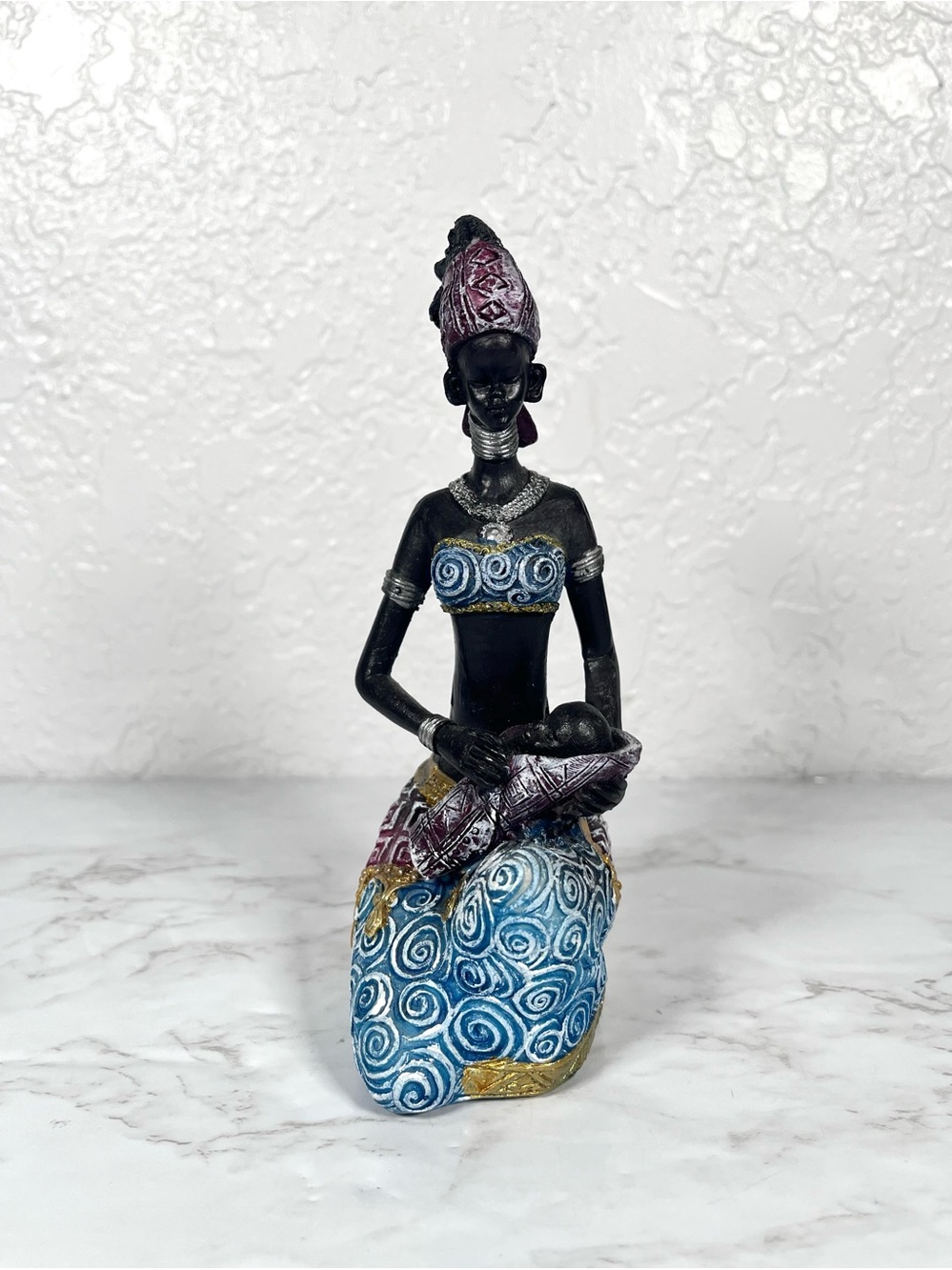 African Tribal Lady Figurine With Baby